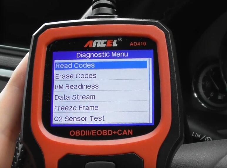 How-to-Diagnostic-Check-Engine-Light-by-Ancel-AD410-for-Benz-5